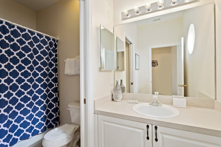 Bathroom 3, 5BR Pool Home in Tuscan Hills by SHV-730, Polk