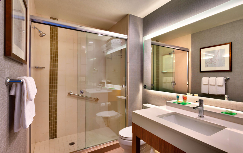 Bathroom 8