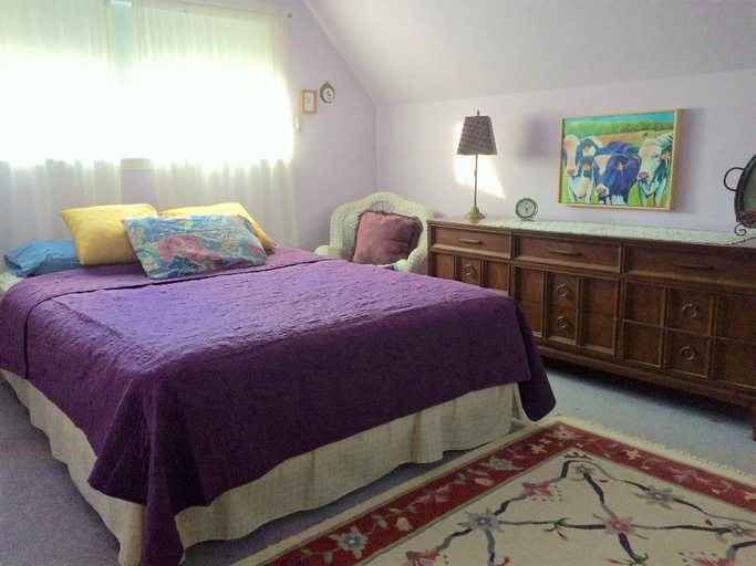 Bedroom 3, Woodland_magic, Page
