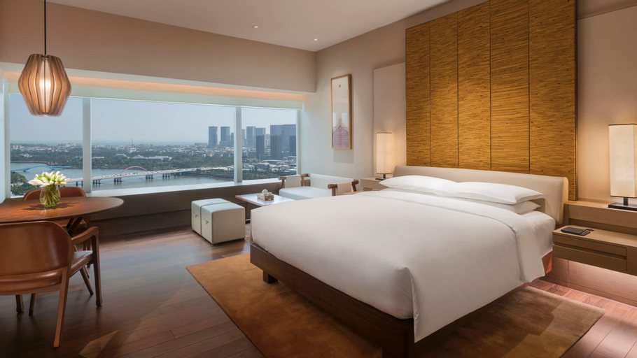 Bedroom 12