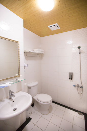 Bathroom 5, Anping Liuheju Inn, Tainan