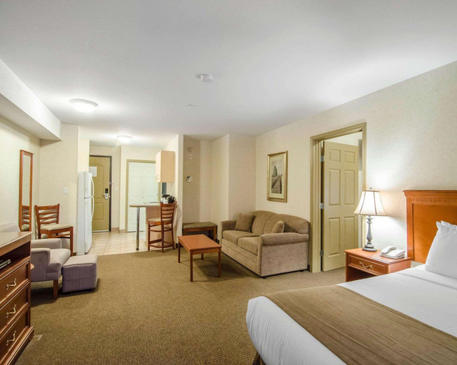 Bedroom 3, Quality Inn & Suites Grande Prairie, Division No. 19