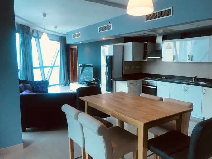 Yanjoon Holiday Homes - Park Tower,