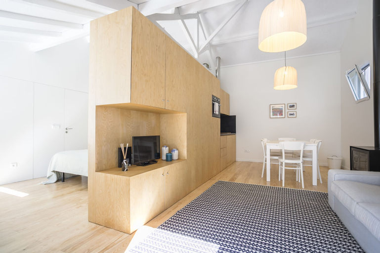 Liiiving in Porto | Foz Shore Apartments, Porto