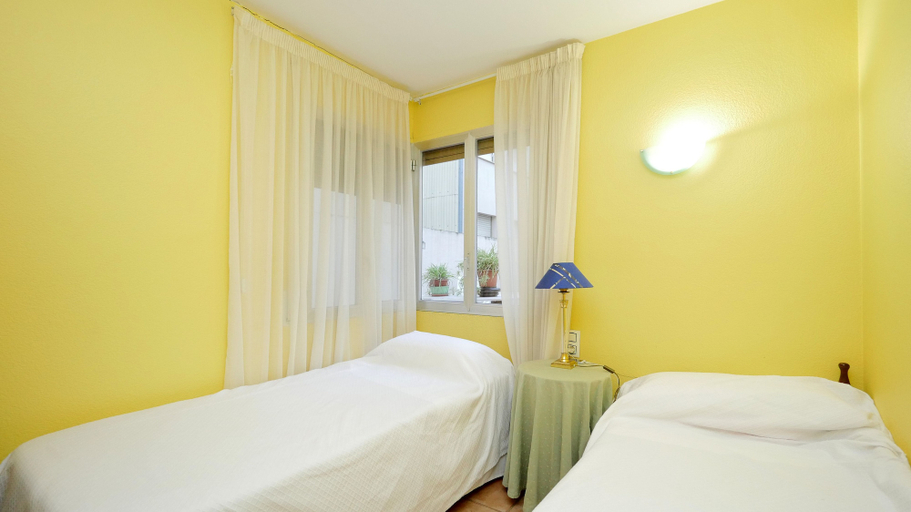 Bedroom 2, Apartamentos Miramar, Tarragona