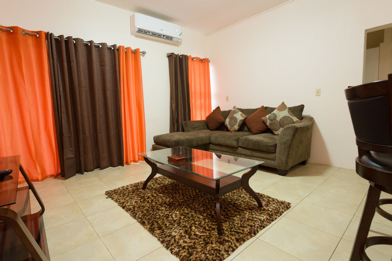 The Embassy Luxury Apt Crystal Towers II,