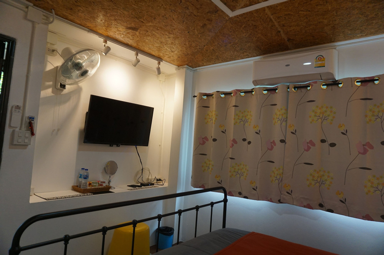 Ooy Le' House, Khanom