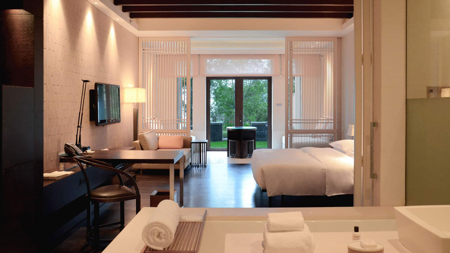 Bedroom 12
