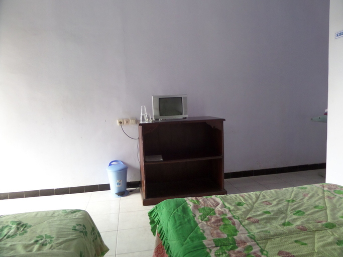 Bedroom 28