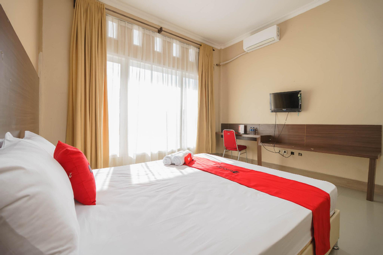 RedDoorz @ Hotel Putri Gading Bengkulu, Bengkulu