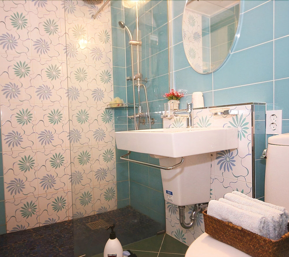 Bathroom 4, Gracia Pension Gapyeong, Gapyeong