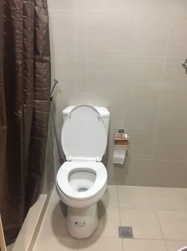 Bathroom 4, Shore Residences by Ridged, Pasay City