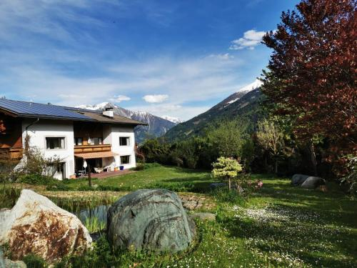 Hotel Bergbock - Pool & Sauna, Lienz