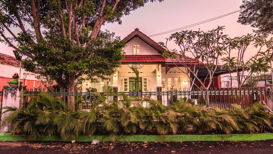 Ndalem Sarengat, Yogyakarta