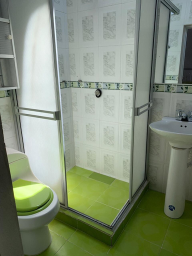 Bathroom 4, El Ensueño, San Sebastian de Mariquita