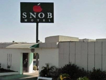Snob Motel (Adult Only), Contagem