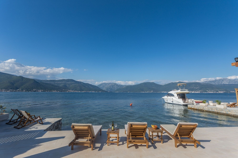Others 3, Villas Plitka