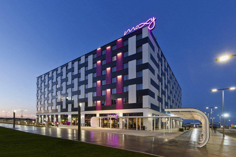 Moxy Vienna Airport, Wien Umgebung