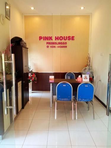 Pink House, Probolinggo