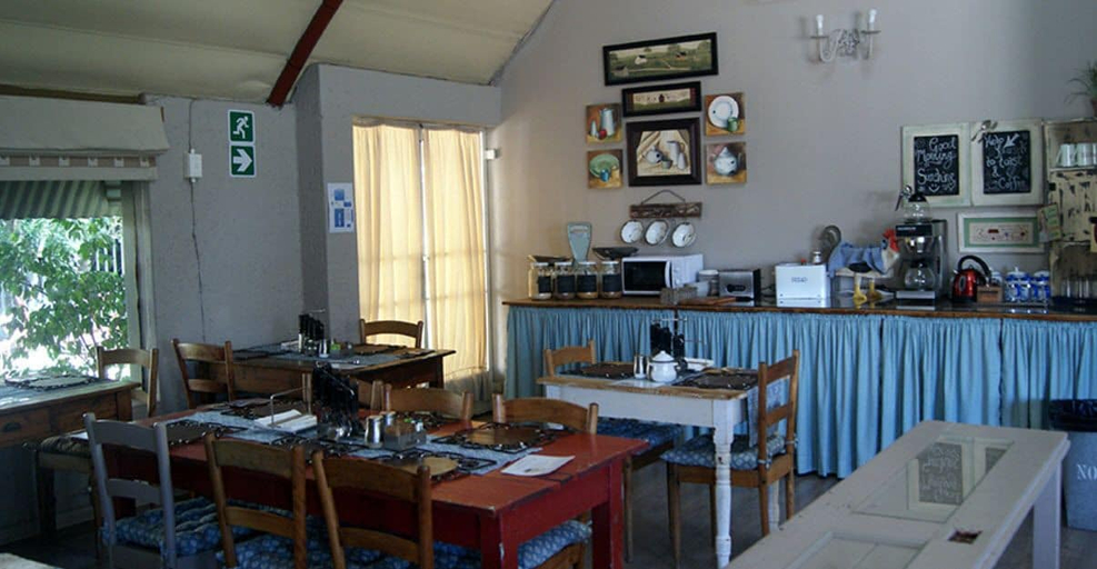 Food & Drinks 5, Homestead Guesthouse, Fezile Dabi