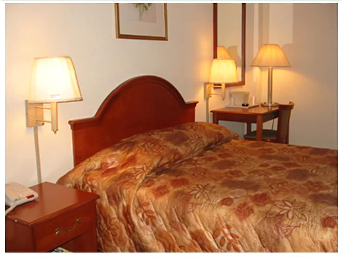 Bedroom 3, Red Carpet Inn Brooklyn, New York