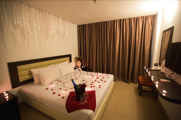 Bedroom 27