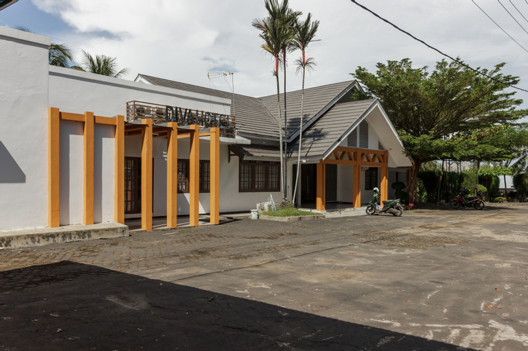 RedDoorz near Pantai Panjang Bengkulu, Bengkulu
