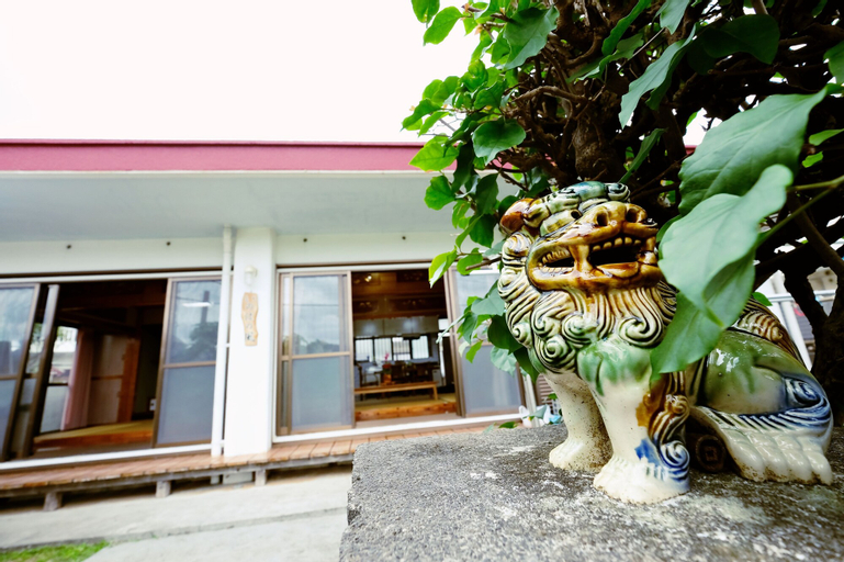 Wind of INOHA Country House, Motobu