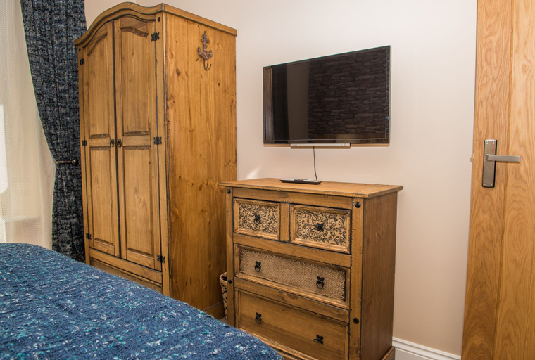 Bedroom 3, Charlestown Retreat Apartment, Cornwall
