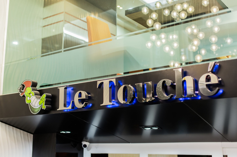 Le Touche', Ratchathewi