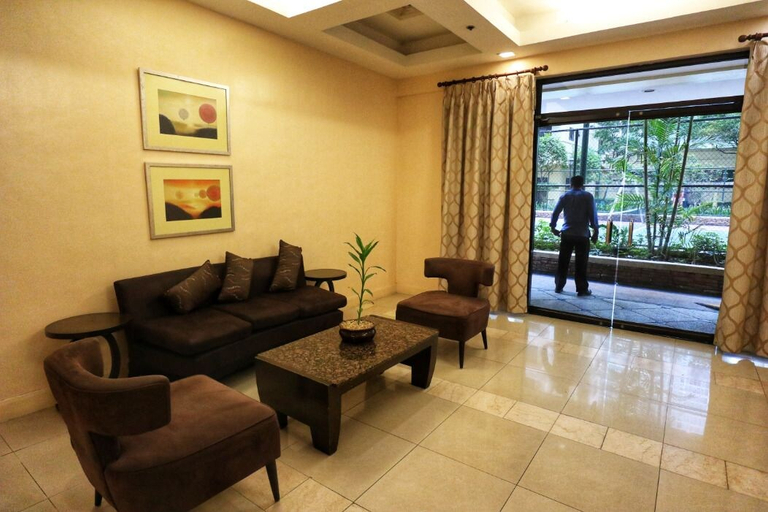 Public Area, Forbeswood Heights, Taguig