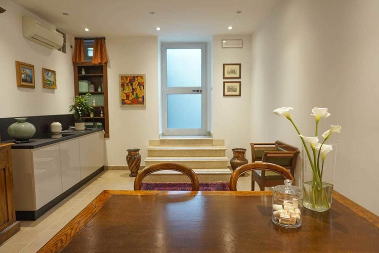 Others 5, DreaMilan B&B, Milano
