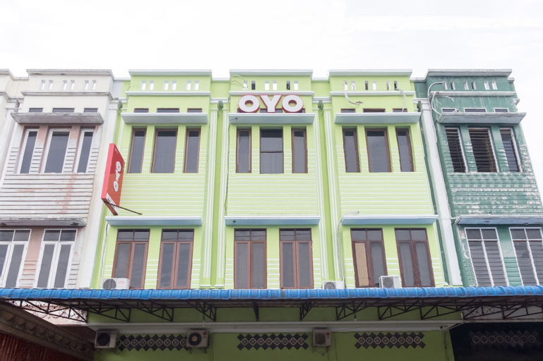 OYO 723 Penginapan Nia Mandiri Syariah, Medan