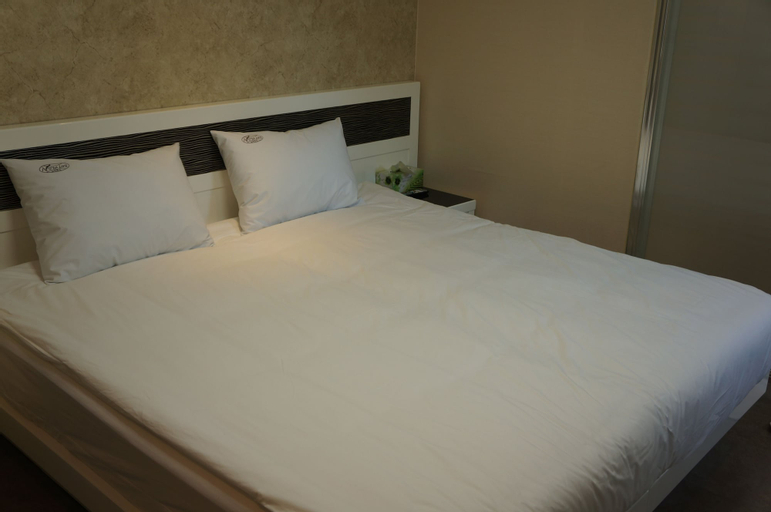 Novaluz Tourist Hotel, Yeongdeungpo
