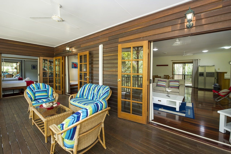 Others, Marramaninjie, Magnetic Island