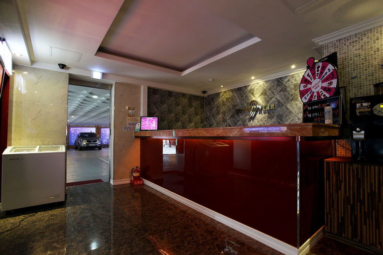 Nine Hotel, Gyeyang