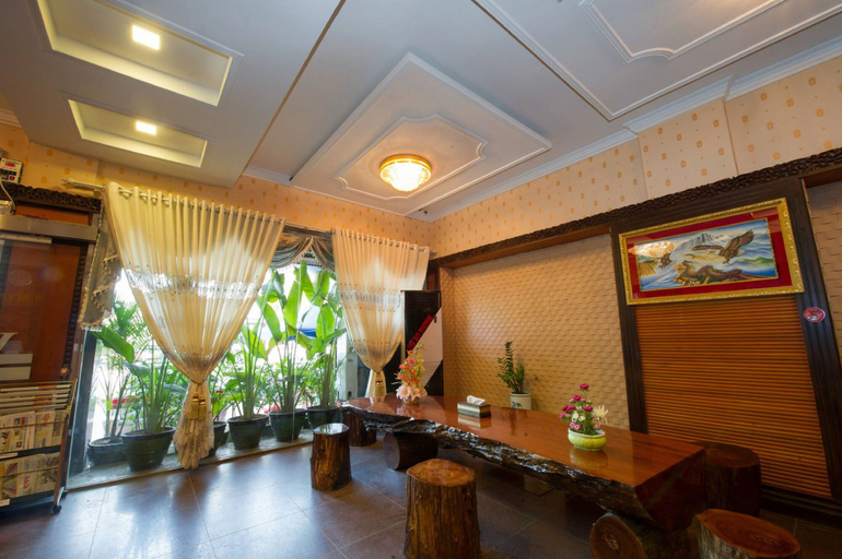 Business Facilities