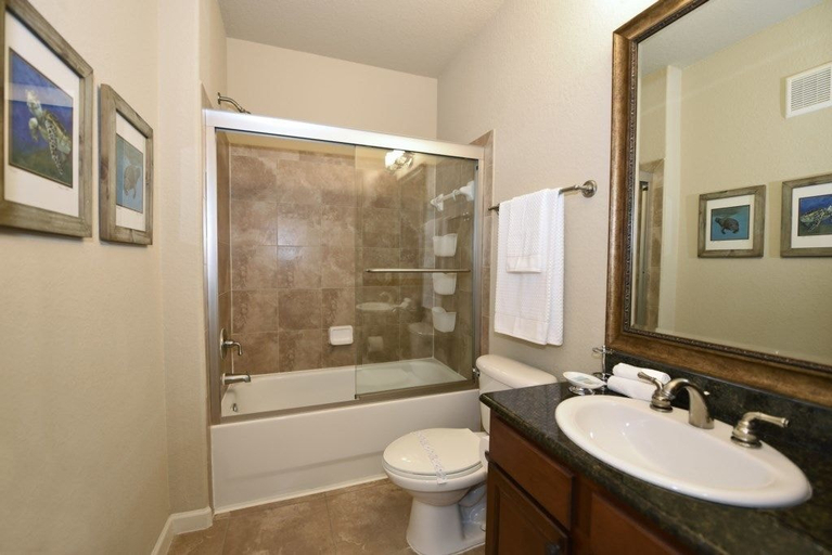 Bathroom 4, Spacious 3 Bed 3 Bath Condo in Bella Piazza Resort, Polk