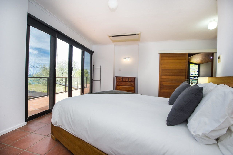 Bedroom 2, The Beach House at Arthur Bay, Magnetic Island