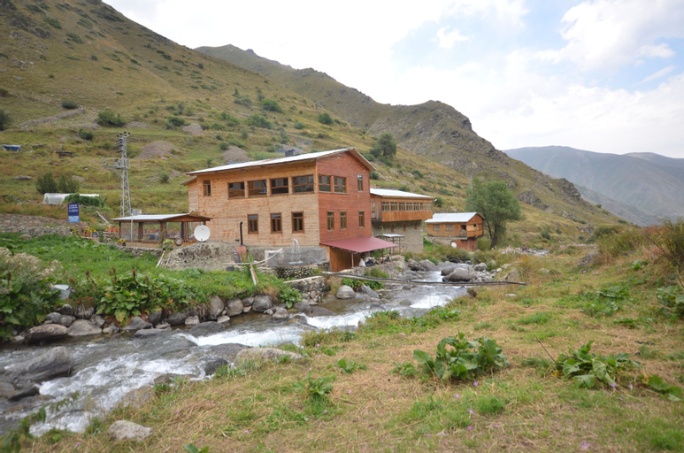 Kackar Pension, Yusufeli