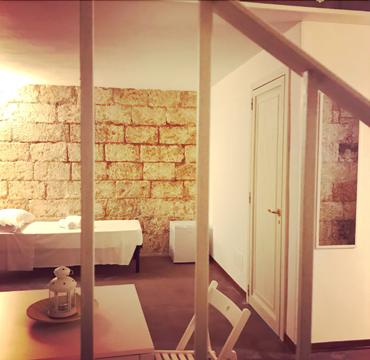 Others 5, Cortellenica, Lecce