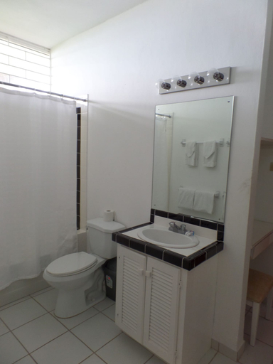 Bathroom 5, Miramar Villa