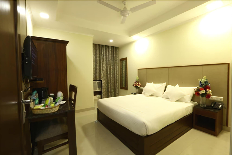 Hotel Rainbow, Ghaziabad