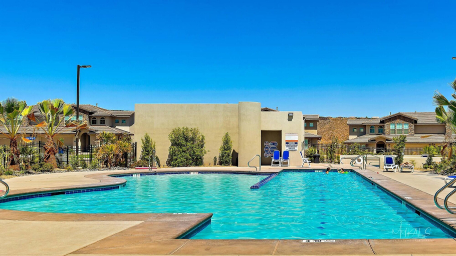 Sport & Beauty 5, Sun Villa 3 Bedroom Townhouse, Washington