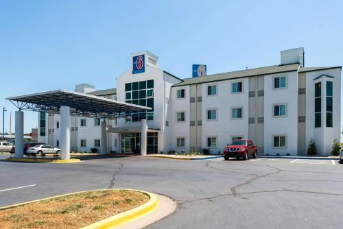 Motel 6 Junction City, Geary