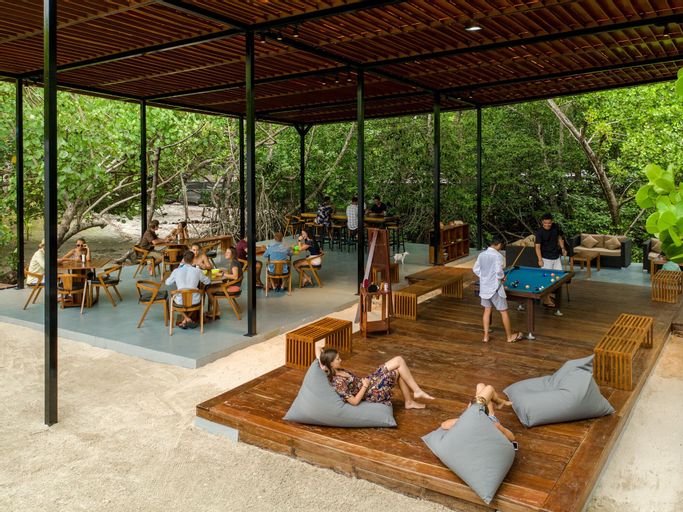 Meridian Adventure Marina Club & Resort, Raja Ampat