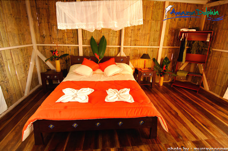Amazon Dolphin Lodge, Shushufindi