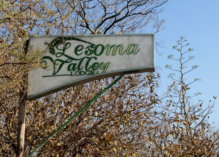 Lesoma Valley Lodge, Chobe