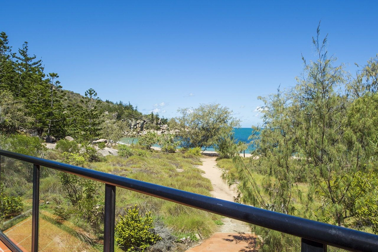 Others 5, The Beach House at Arthur Bay, Magnetic Island