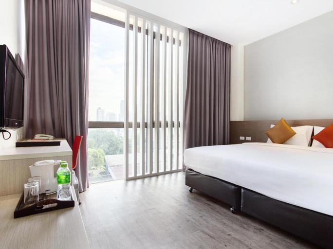 D Varee Xpress Makkasan Bangkok, Wattana